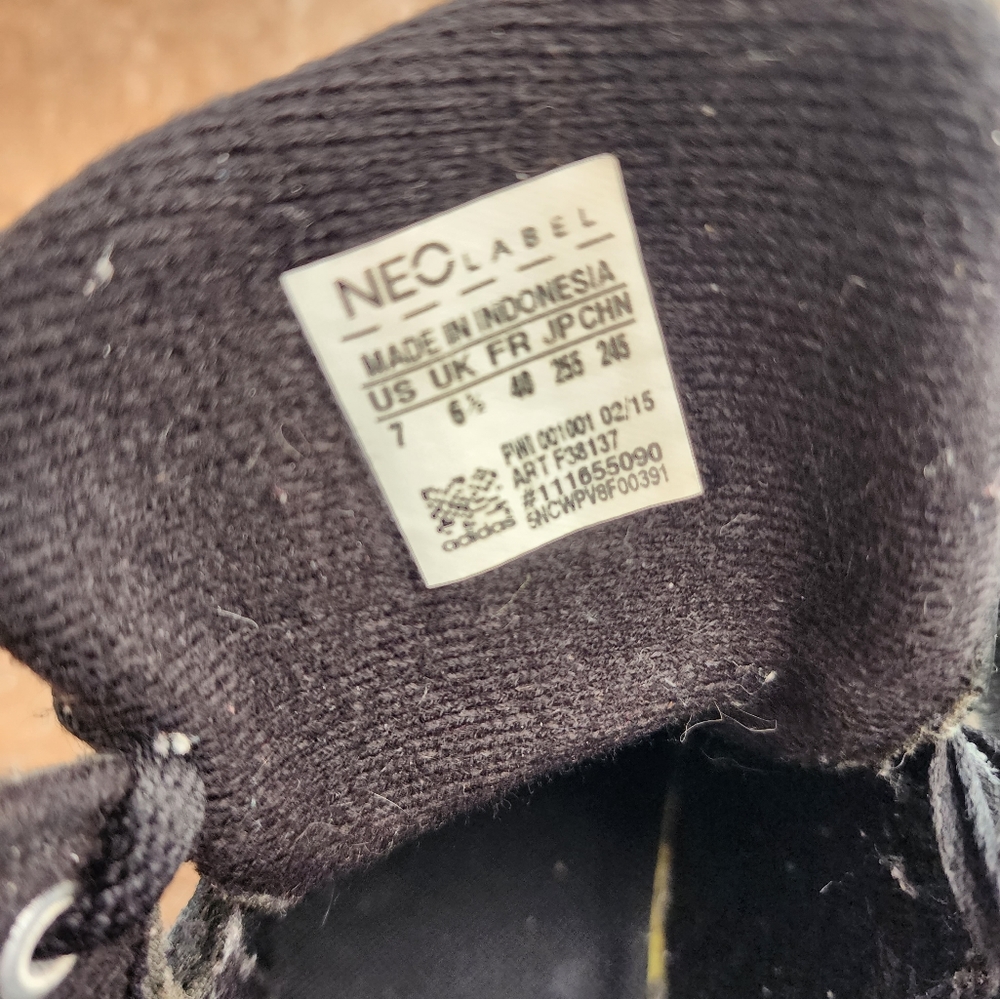 Adidas High Tops - Picture 5 of 6